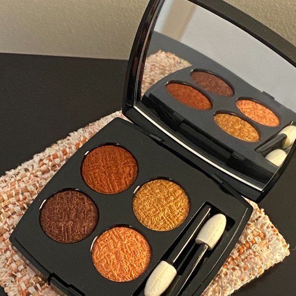 CHANEL MULTI-EFFECT QUADRA EYESHADOW - Picture 4 of 4